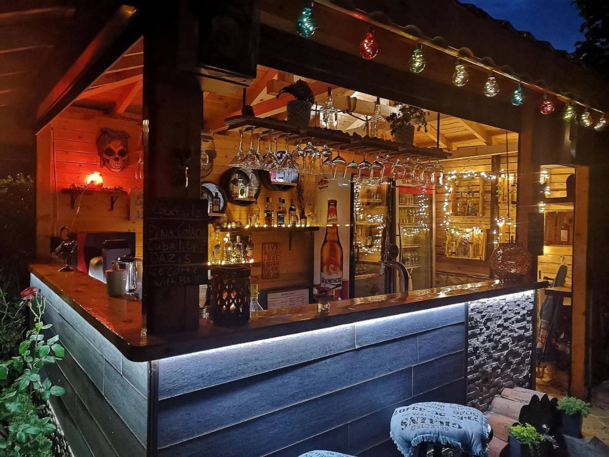 Family Hotel Rainbow Свети Влас Екстериор снимка