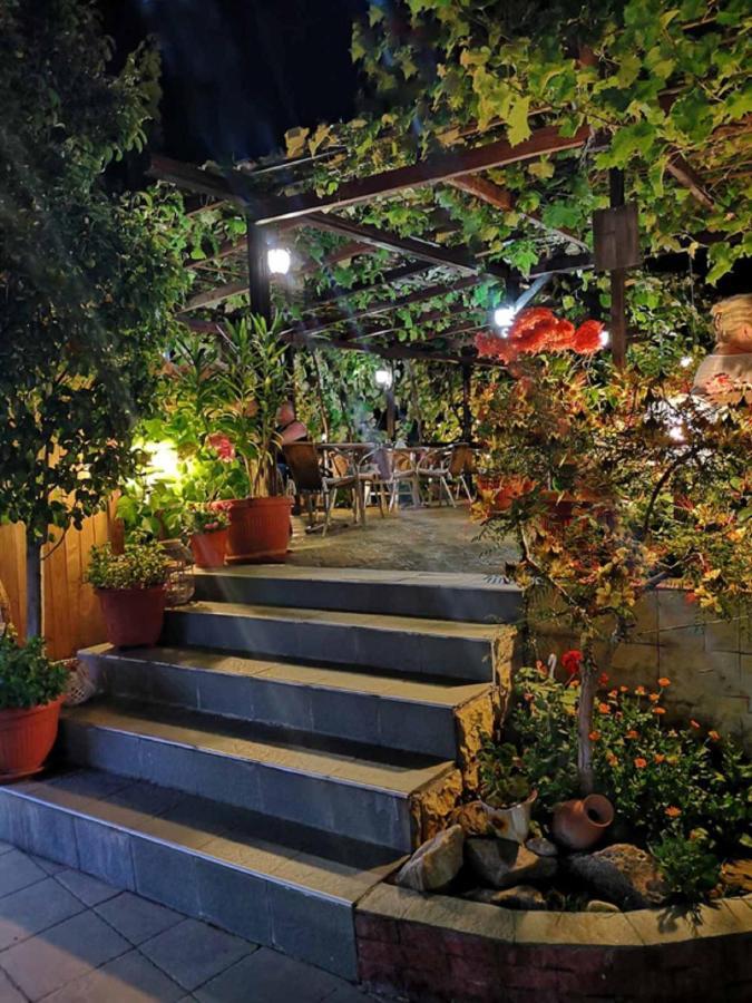 Family Hotel Rainbow Свети Влас Екстериор снимка